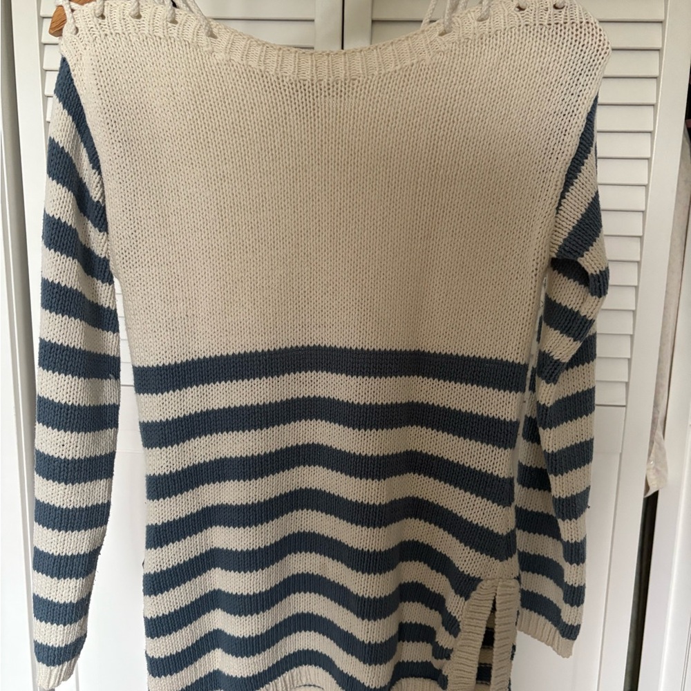 Boston Proper Striped White and Blue Women's Sweater